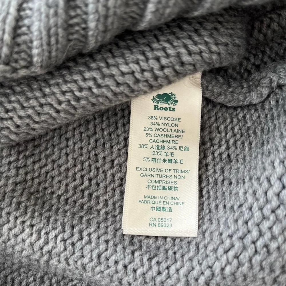 NWT Roots Aspen Mock neck cashmere sweater, SML - Picture 5 of 5